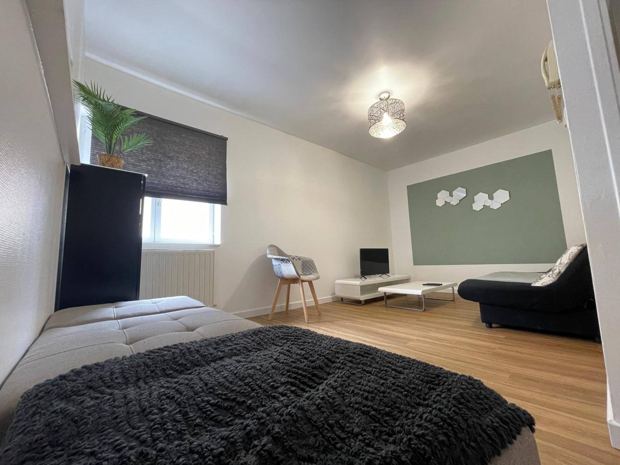 Апартаменты Hexagone Wifi Un Sejour A Part Longeville-les-Metz Экстерьер фото